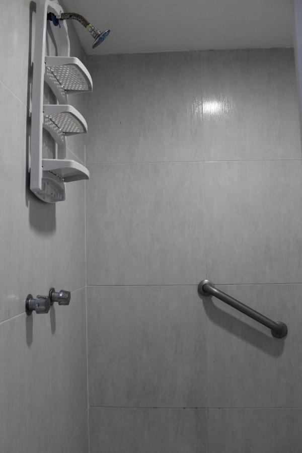 Htl & Suites Camino Real, Ubicacion, Parking, Facturamos Colima Exterior photo