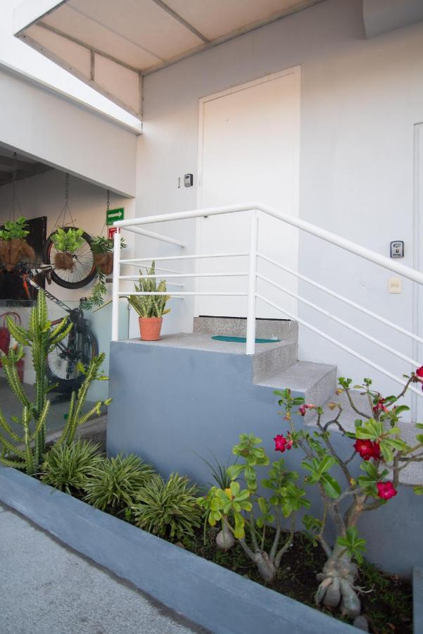 Htl & Suites Camino Real, Ubicacion, Parking, Facturamos Colima Exterior photo